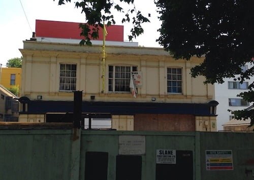 PHOTO-2020-05-31-12-19-12 Closed Pub